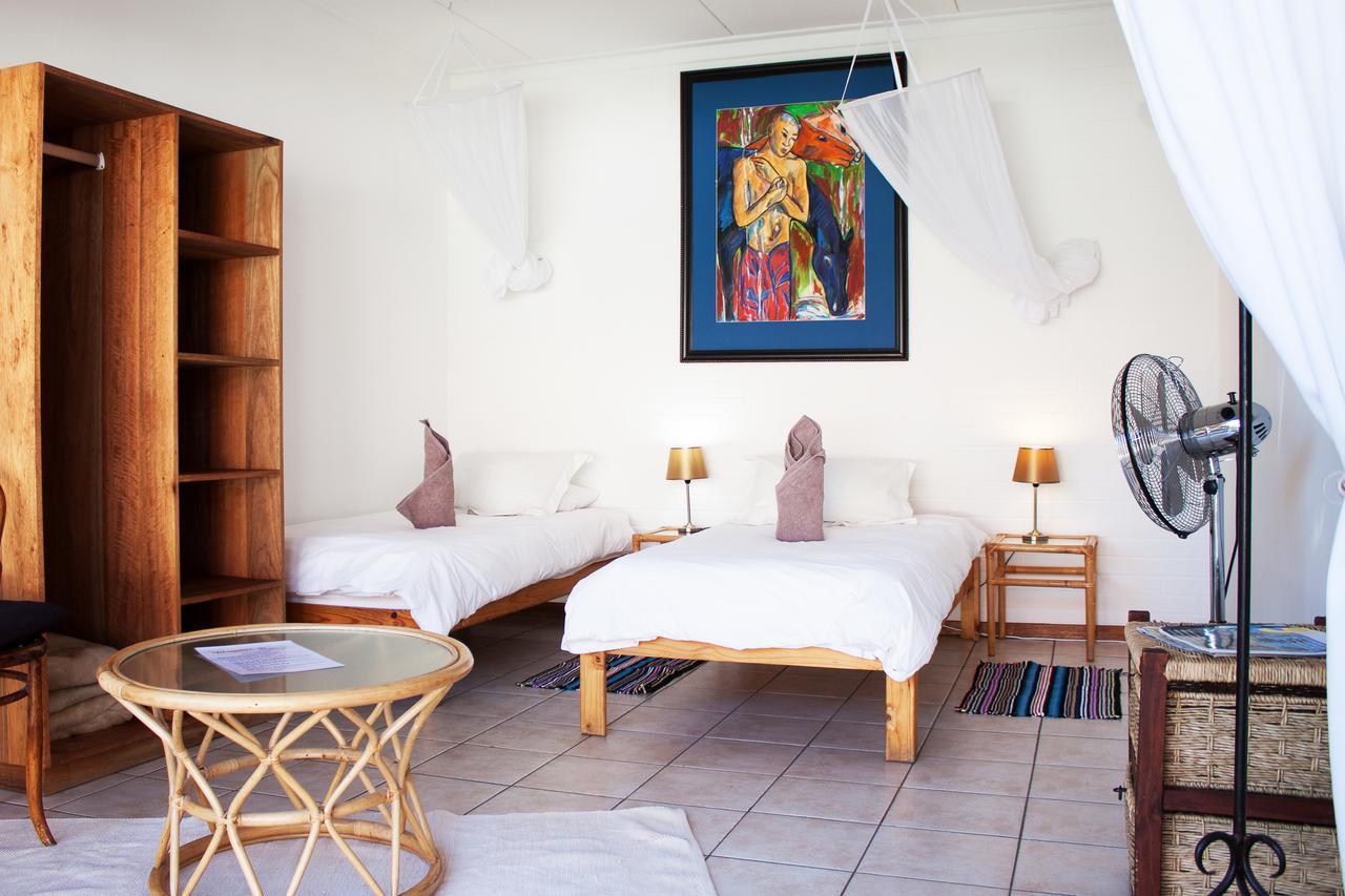 Rivendell Hotel Windhoek Exterior photo